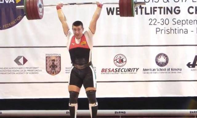 Щангистът Христо Христов е №1 на Варна за април